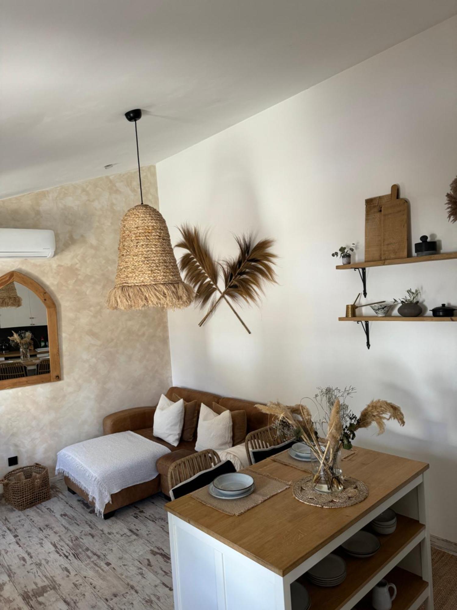 Fig&Olive Luxury One Bedroom Boutique In Pachna Лимасол Экстерьер фото